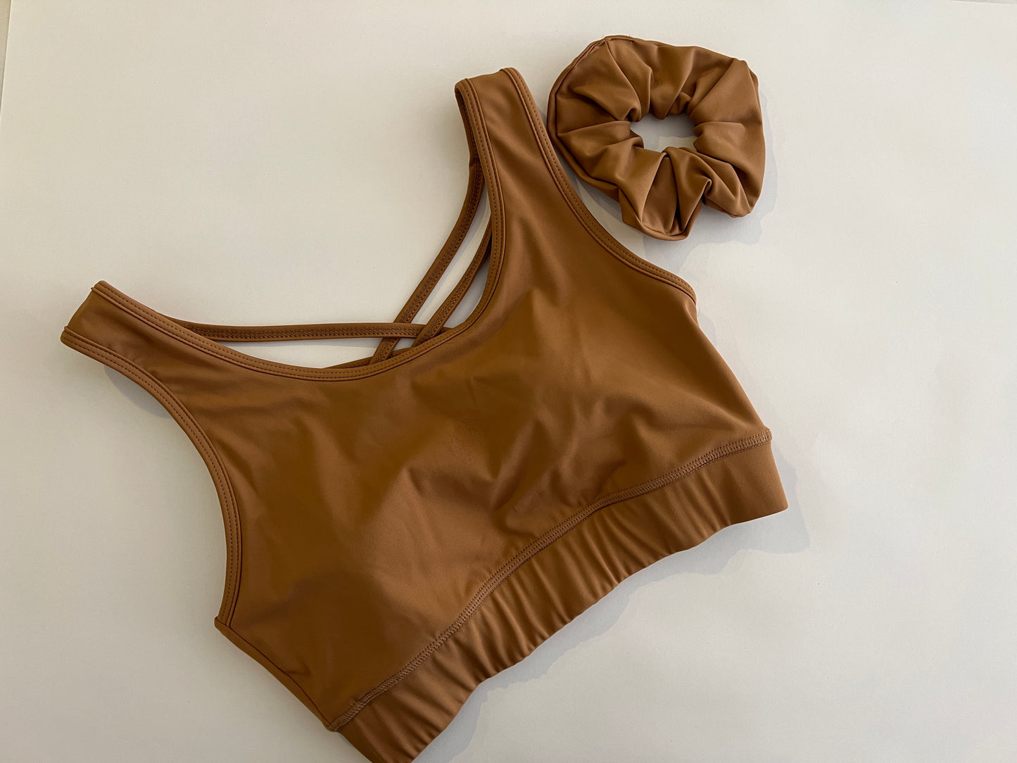 UTHITA TOP